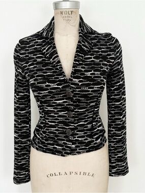 MISSONI Black & White Knit Patterned Women's Button Front Jacket.